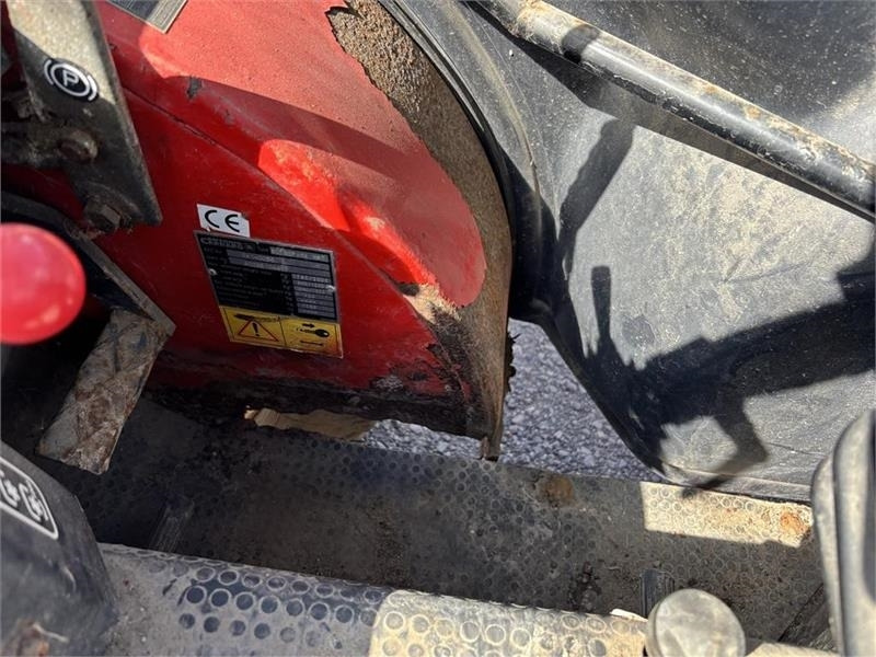 Tractor municipal Carraro 3800 HST Superpark: foto 7 Tractor municipal Carraro 3800 HST Superpark: foto 7