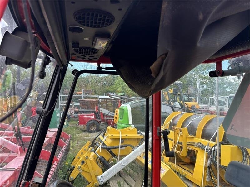 Tractor municipal Carraro 3800 HST Superpark: foto 11 Tractor municipal Carraro 3800 HST Superpark: foto 11