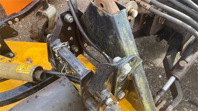 GMR FR1300LM 2000 H PTO - Segadora: foto 4 GMR FR1300LM 2000 H PTO - Segadora: foto 4