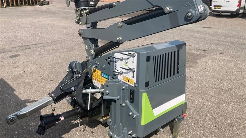 Greentec Scorpion 430-4 PLUS Hybrid bagmonteret højre  - Desbrozadora de martillos/ Trituradora: foto 3 Greentec Scorpion 430-4 PLUS Hybrid bagmonteret højre  - Desbrozadora de martillos/ Trituradora: foto 3