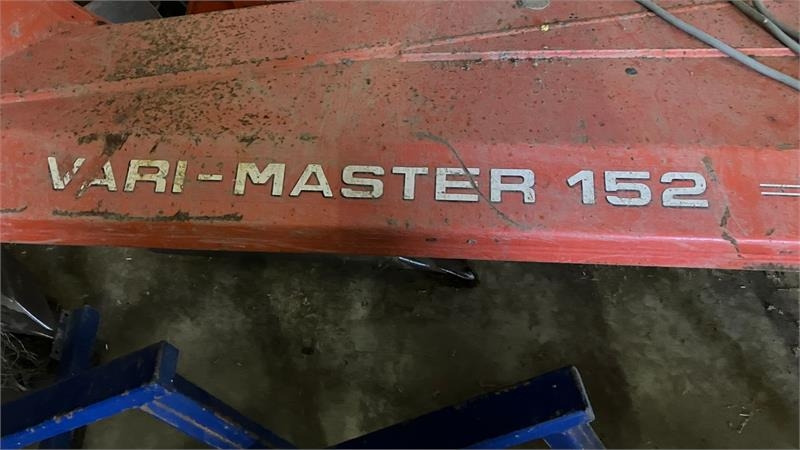 Kuhn VM 152 NSH 5 furet - Arado: foto 3 Kuhn VM 152 NSH 5 furet - Arado: foto 3