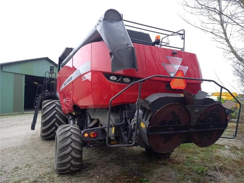 Massey Ferguson 9380 DELTA 35 fods Powerflow - Cosechadora de granos: foto 3 Massey Ferguson 9380 DELTA 35 fods Powerflow - Cosechadora de granos: foto 3