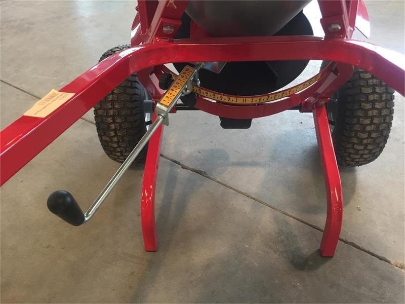 Rondini SPM 50 - Esparcidor de sal para Vehículo municipal: foto 4 Rondini SPM 50 - Esparcidor de sal para Vehículo municipal: foto 4