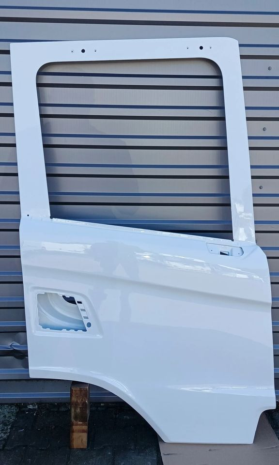SCANIA G NGT DRZWI PRAWE - Puerta y piezas para Camión: foto 1 SCANIA G NGT DRZWI PRAWE - Puerta y piezas para Camión: foto 1
