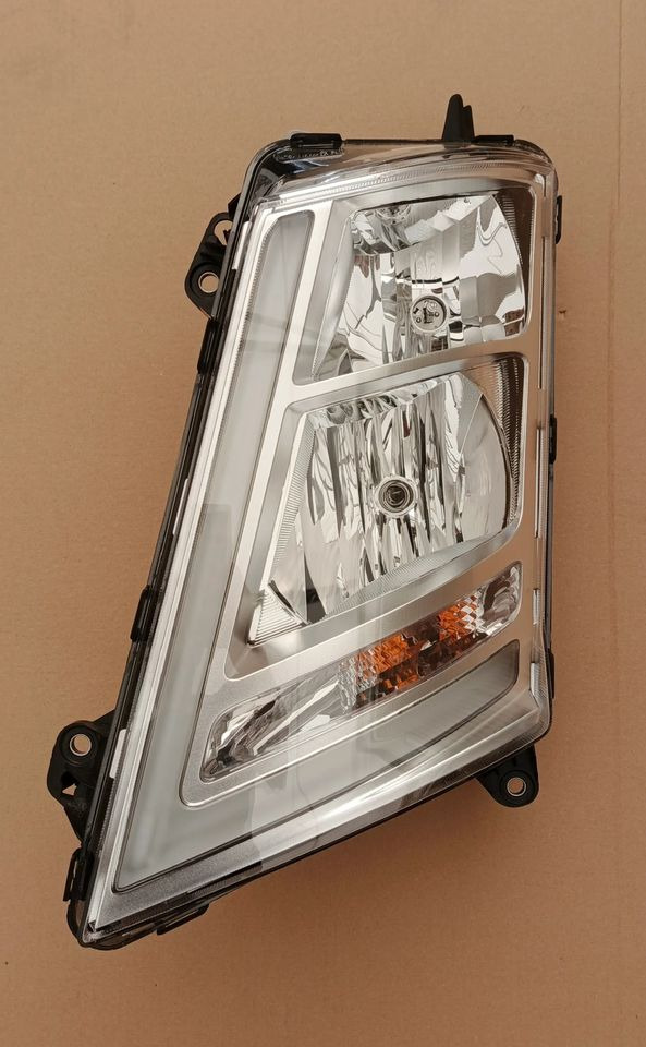 VOLVO FH4 LAMPA PRZEDNIA LEWA H7 2024r 24159327 - Luz/ Iluminación para Camión: foto 1 VOLVO FH4 LAMPA PRZEDNIA LEWA H7 2024r 24159327 - Luz/ Iluminación para Camión: foto 1