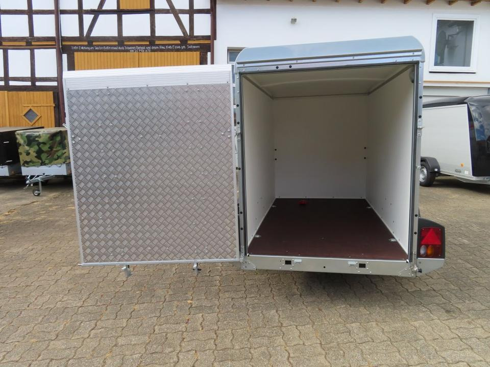 Böckmann PKW-Anhänger Koffer KT2513/135 F Tür-Rampekombination - Remolque caja cerrada: foto 1 Böckmann PKW-Anhänger Koffer KT2513/135 F Tür-Rampekombination - Remolque caja cerrada: foto 1