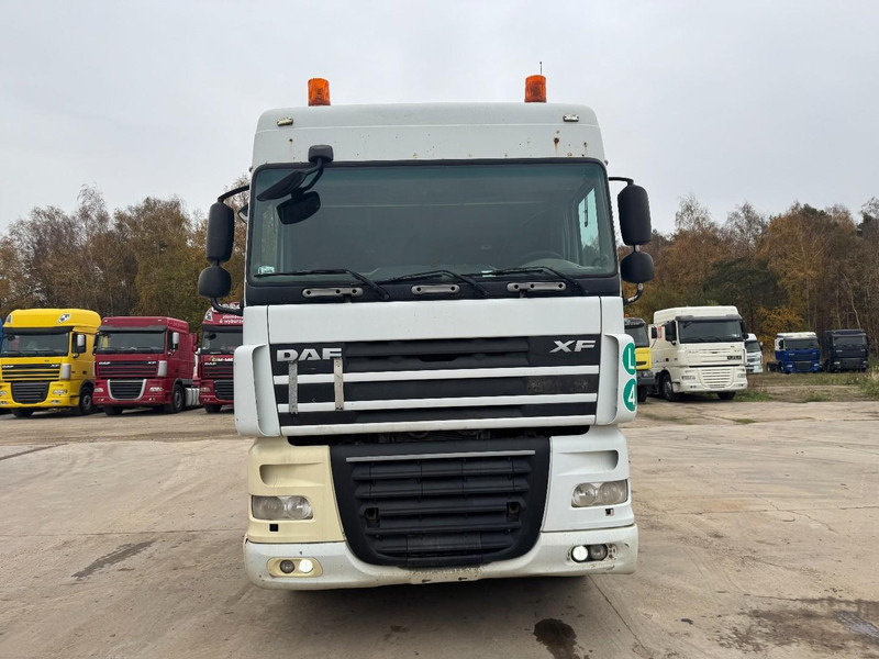 DAF 105 XF 460 Space Cab (GOOD CONDITION / BON ETAT) - Cabeza tractora: foto 2 DAF 105 XF 460 Space Cab (GOOD CONDITION / BON ETAT) - Cabeza tractora: foto 2
