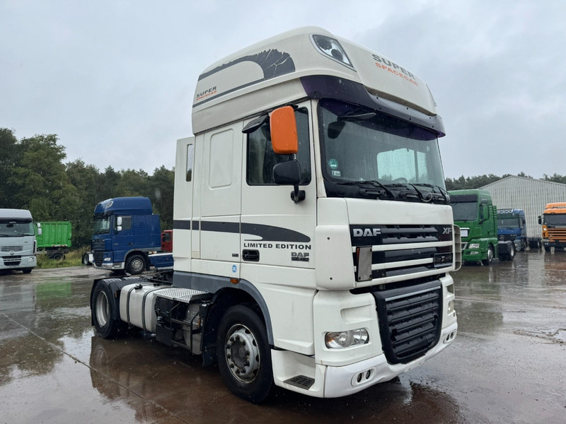 DAF 105 XF 460 Super Space Cab (BOITE MANUELLE / MANUAL GEARBOX / PERFECT) - Cabeza tractora: foto 3 DAF 105 XF 460 Super Space Cab (BOITE MANUELLE / MANUAL GEARBOX / PERFECT) - Cabeza tractora: foto 3