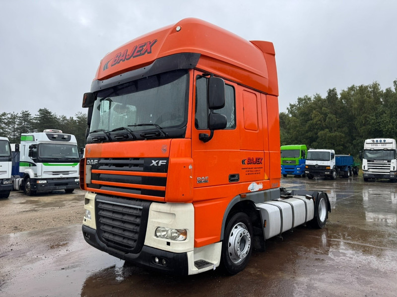 DAF 105 XF 460 Super Space Cab (PERFECT CONDITION / PARFAIT ETAT) - Cabeza tractora: foto 1 DAF 105 XF 460 Super Space Cab (PERFECT CONDITION / PARFAIT ETAT) - Cabeza tractora: foto 1