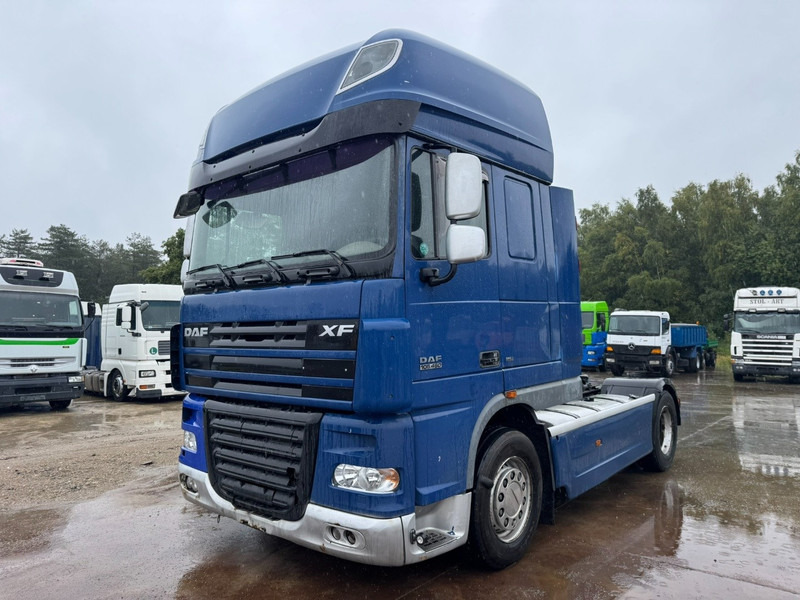 DAF 105 XF 460 Super Space Cab (PERFECT CONDITION / PARFAIT ETAT) NX1207 - Cabeza tractora: foto 1 DAF 105 XF 460 Super Space Cab (PERFECT CONDITION / PARFAIT ETAT) NX1207 - Cabeza tractora: foto 1