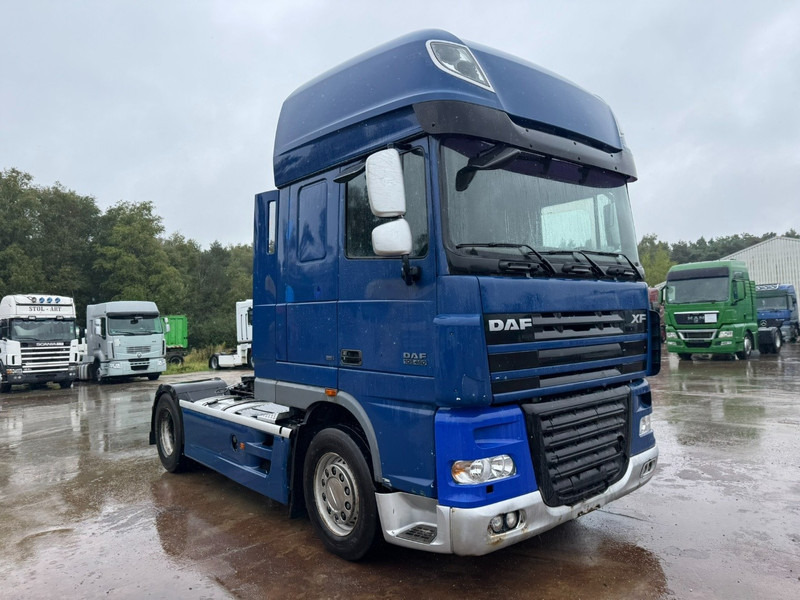 DAF 105 XF 460 Super Space Cab (PERFECT CONDITION / PARFAIT ETAT) NX1207 - Cabeza tractora: foto 3 DAF 105 XF 460 Super Space Cab (PERFECT CONDITION / PARFAIT ETAT) NX1207 - Cabeza tractora: foto 3