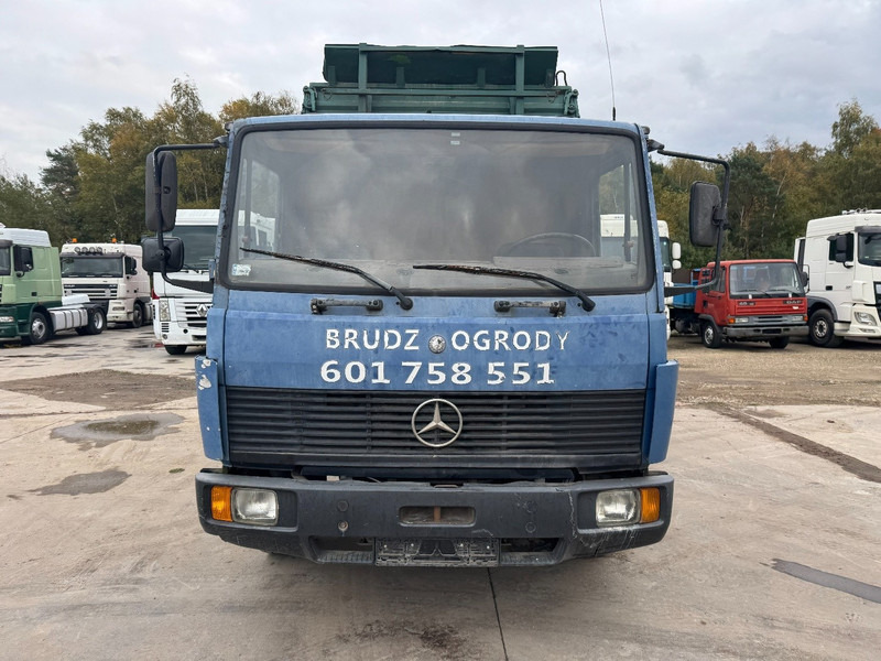 Mercedes-Benz SK 814 (6 CYLINDER / STEEL SUSPENSION / MANUAL PUMP / 3-SIDE TIPPER) - Camión volquete: foto 2 Mercedes-Benz SK 814 (6 CYLINDER / STEEL SUSPENSION / MANUAL PUMP / 3-SIDE TIPPER) - Camión volquete: foto 2