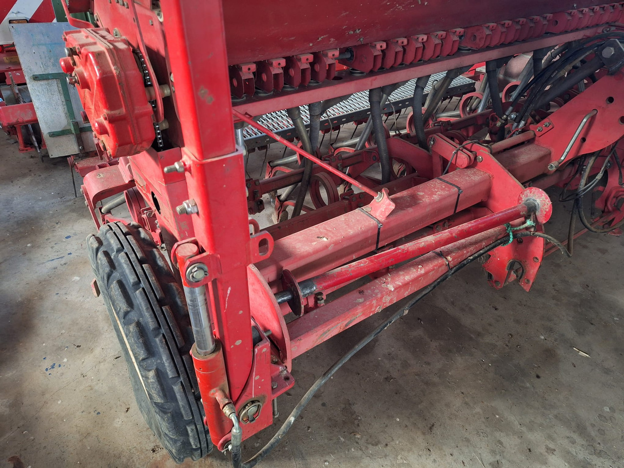 GASPARDO SEMINATRICE S300 - Sembradora: foto 3 GASPARDO SEMINATRICE S300 - Sembradora: foto 3