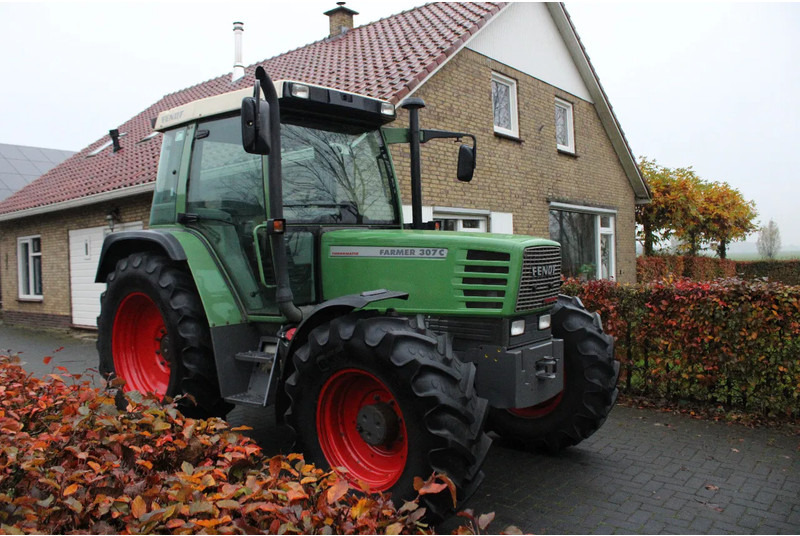 Fendt Farmer 307 C - Tractor: foto 1 Fendt Farmer 307 C - Tractor: foto 1
