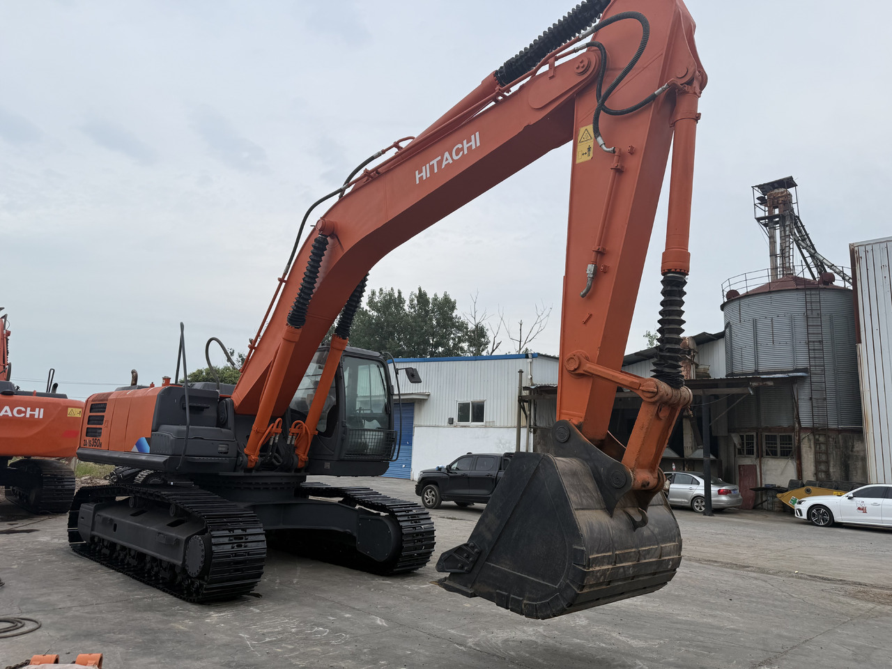 HITACHI 350-5g - Excavadora de cadenas: foto 5 HITACHI 350-5g - Excavadora de cadenas: foto 5