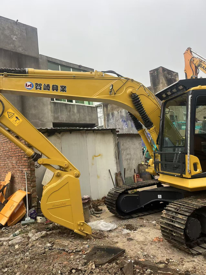 KOMATSU PC130 - Excavadora de cadenas: foto 2 KOMATSU PC130 - Excavadora de cadenas: foto 2