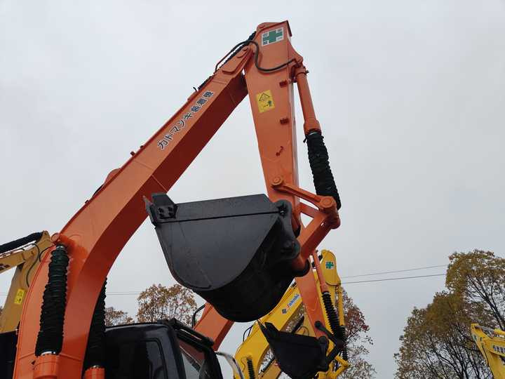 Excavadora de cadenas Original Hitachi ZX120 Crawler Excavator Low Hours Perfect for Various Projects Available Used Excavators for Sale: foto 6
