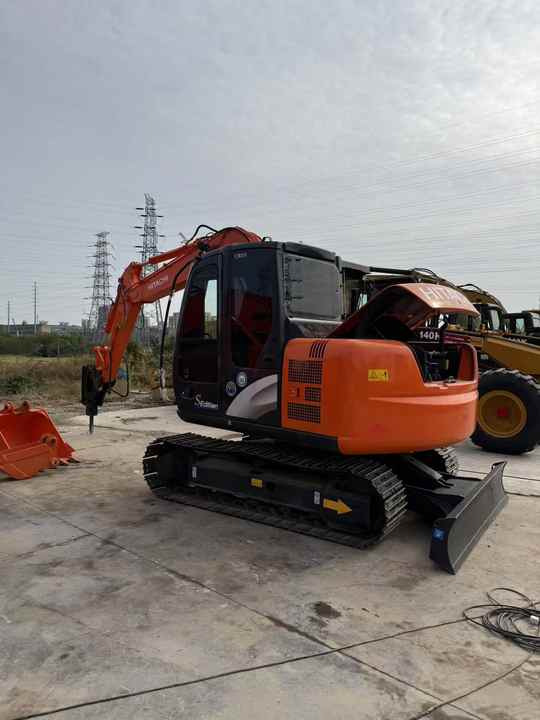 Used Hitachi Earth Moving Machine Zaxis70 Second Hand Small Size Mini Diggers Used Hitachi Mini Excavators Zx55 Zx50 Zx60 Zx70 - Excavadora: foto 5 Used Hitachi Earth Moving Machine Zaxis70 Second Hand Small Size Mini Diggers Used Hitachi Mini Excavators Zx55 Zx50 Zx60 Zx70 - Excavadora: foto 5