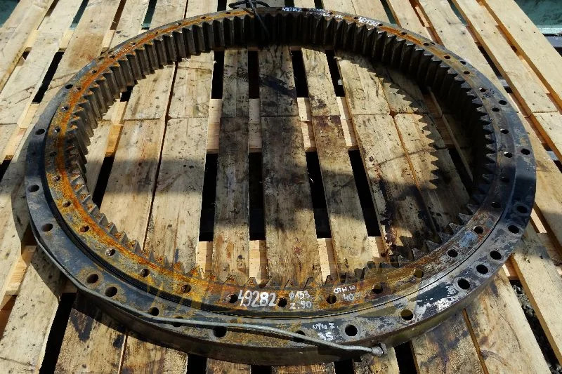 Komatsu PC340LC-7K - Corona de giro para Maquinaria de construcción: foto 1 Komatsu PC340LC-7K - Corona de giro para Maquinaria de construcción: foto 1