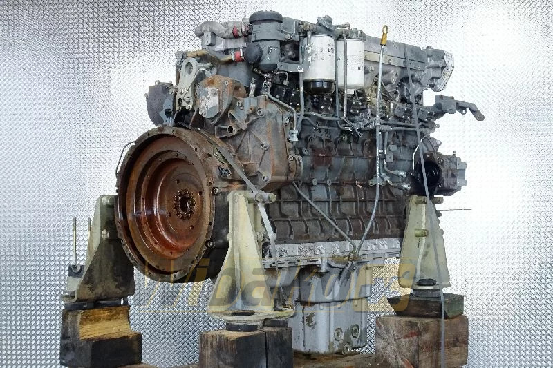 Liebherr D936 L A6 10117145 - Motor para Maquinaria de construcción: foto 1 Liebherr D936 L A6 10117145 - Motor para Maquinaria de construcción: foto 1