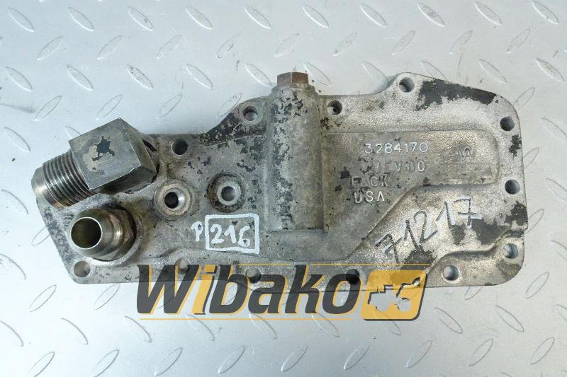 Oil cooler housing for engine Komatsu SAA6D102E-2 3284170 - Enfriador de aceite para Maquinaria de construcción: foto 1 Oil cooler housing for engine Komatsu SAA6D102E-2 3284170 - Enfriador de aceite para Maquinaria de construcción: foto 1