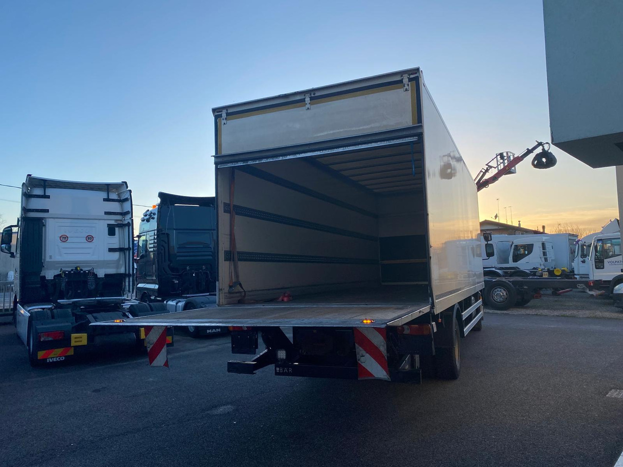Leasing de DAF LF 260 FA DAF LF 260 FA: foto 9