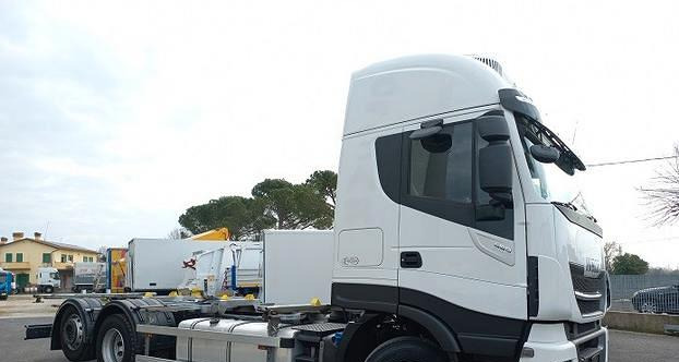 IVECO STRALIS 480 2020 FULL PNEUMATICO EURO 6 - Camión portacontenedore/ Intercambiable: foto 5 IVECO STRALIS 480 2020 FULL PNEUMATICO EURO 6 - Camión portacontenedore/ Intercambiable: foto 5