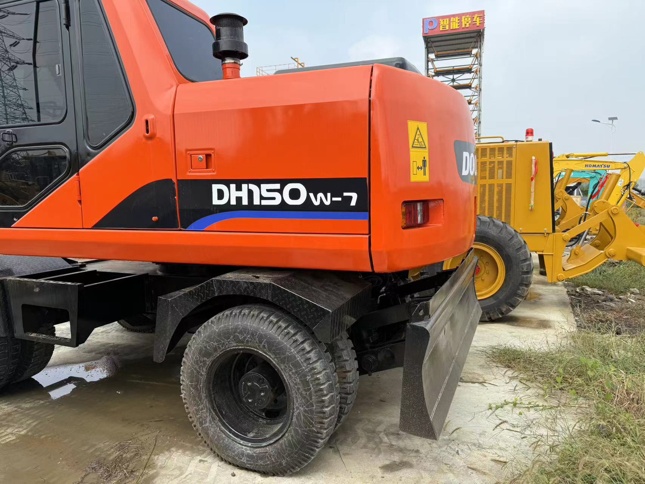 Excavadora de ruedas DOOSAN Good Condition Original Doosan DH150w-7 Wheel Excavator 15 Tons Used Doosan Dh150w-7 Excavator Used Wheel Excavator for Sale: foto 11