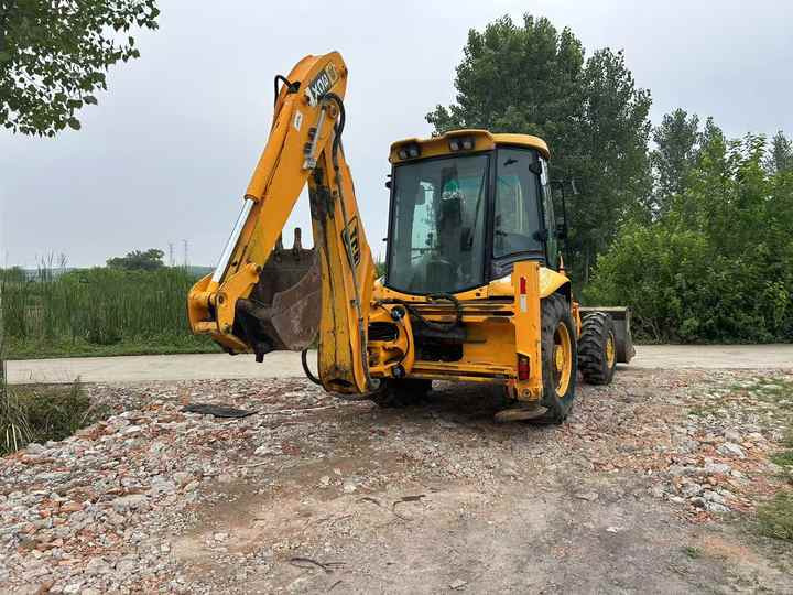 Second Hand Retroexcavadora JCB 3cx Backhoe Loader Multi Functional Original JCB Backhoe Loader 3CX 4CX 4x4 Good Quality Price - Retroexcavadora: foto 4 Second Hand Retroexcavadora JCB 3cx Backhoe Loader Multi Functional Original JCB Backhoe Loader 3CX 4CX 4x4 Good Quality Price - Retroexcavadora: foto 4