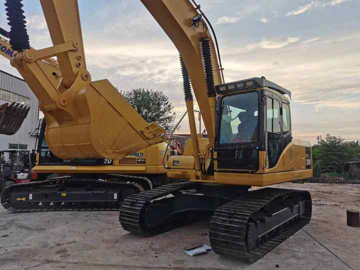 Used Good Quality Japan Original PC200-7 in Good Condition PC200-7 Komatsu - Excavadora de cadenas: foto 5 Used Good Quality Japan Original PC200-7 in Good Condition PC200-7 Komatsu - Excavadora de cadenas: foto 5