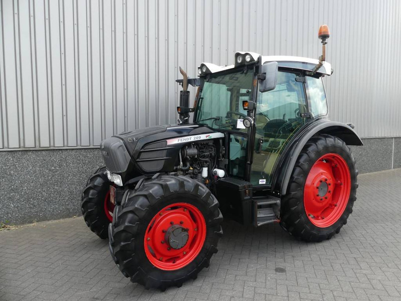 Fendt 209S Vario TMS - Tractor: foto 1 Fendt 209S Vario TMS - Tractor: foto 1