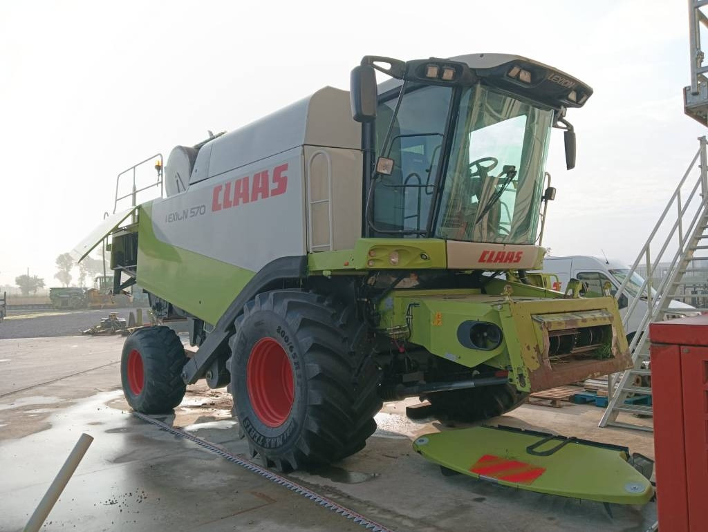Claas Lexion 570 - Cosechadora de granos: foto 1 Claas Lexion 570 - Cosechadora de granos: foto 1