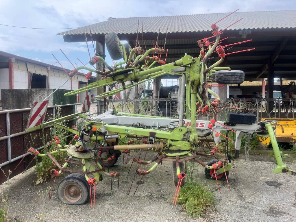 Claas Volto 1050 T - Henificadora: foto 1 Claas Volto 1050 T - Henificadora: foto 1