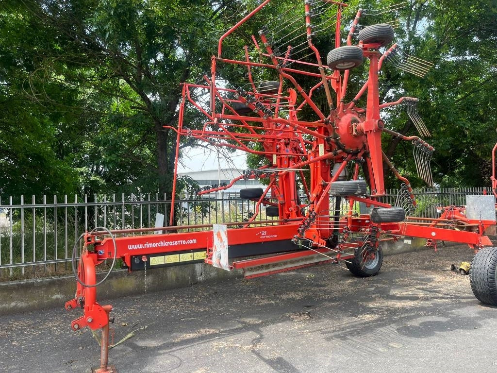 Kuhn GA 8121 - Henificadora: foto 3 Kuhn GA 8121 - Henificadora: foto 3