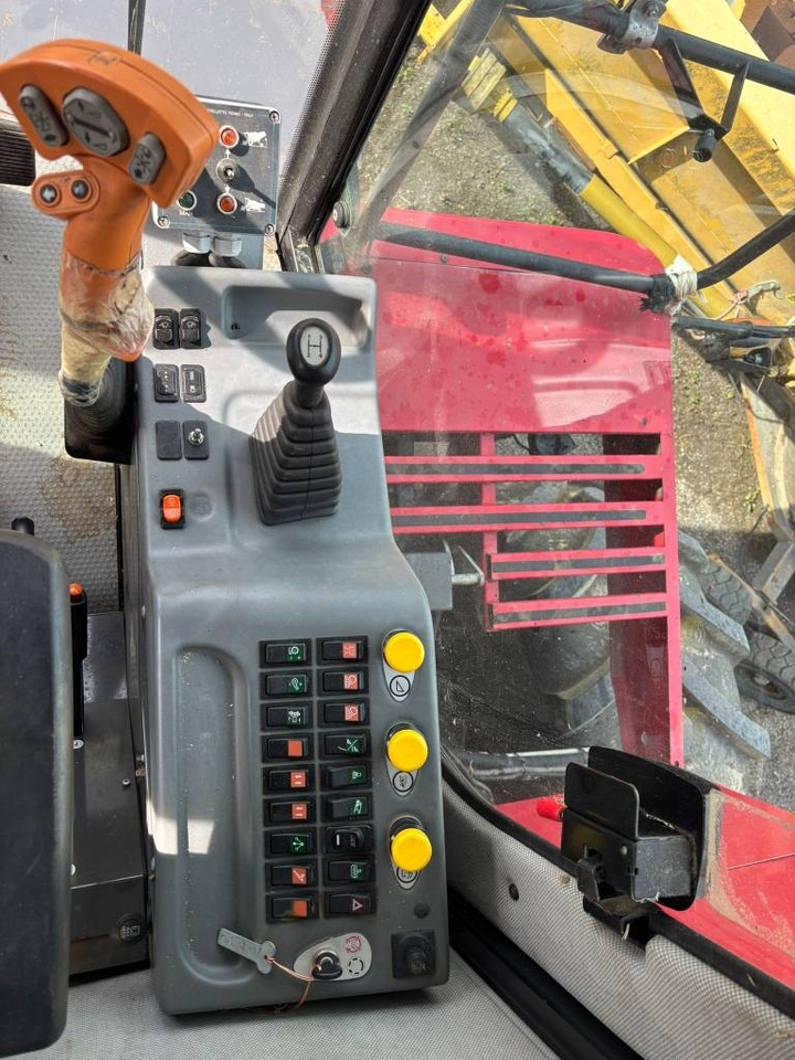 Laverda 5658 - Cosechadora de granos: foto 5 Laverda 5658 - Cosechadora de granos: foto 5