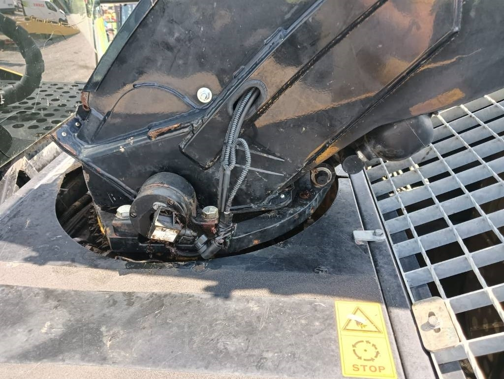 Cosechadora de forraje New Holland FR 650: foto 16