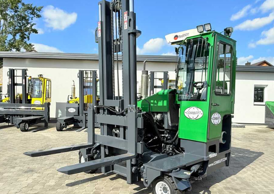 Carretilla de 4 vías Combilift C3500 / DUPLEX 4100MM / GAS / EXTENDABLE FORKS / CABIN / HEATING + AIR CONDITIONING / LIKE NEW: foto 17