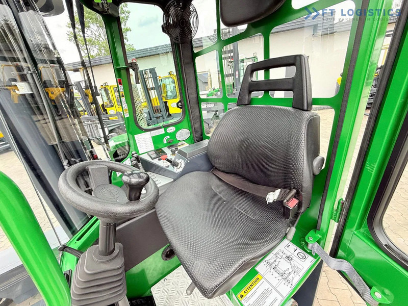 Carretilla de 4 vías Combilift C4000 / TRIPLEX / 9300MM / FREE LIFT / POSITIONER / GAS / CABIN C4000 / TRIPLEX / 9300MM / FREE LIFT / POSITIONER / GAS / CABIN: foto 14 Carretilla de 4 vías Combilift C4000 / TRIPLEX / 9300MM / FREE LIFT / POSITIONER / GAS / CABIN C4000 / TRIPLEX / 9300MM / FREE LIFT / POSITIONER / GAS / CABIN: foto 14