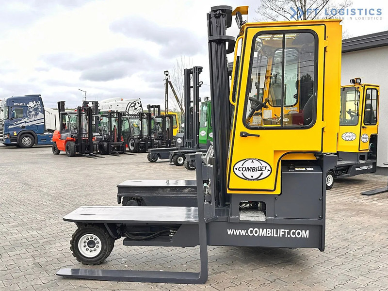 Combilift C4500 / DUPLEX / 4050MM / DIESEL / WIDE POSITIONER / FREE LIFT C4500 / DUPLEX / 4050MM / DIESEL / WIDE POSITIONER / FREE LIFT - Carretilla de 4 vías: foto 2 Combilift C4500 / DUPLEX / 4050MM / DIESEL / WIDE POSITIONER / FREE LIFT C4500 / DUPLEX / 4050MM / DIESEL / WIDE POSITIONER / FREE LIFT - Carretilla de 4 vías: foto 2