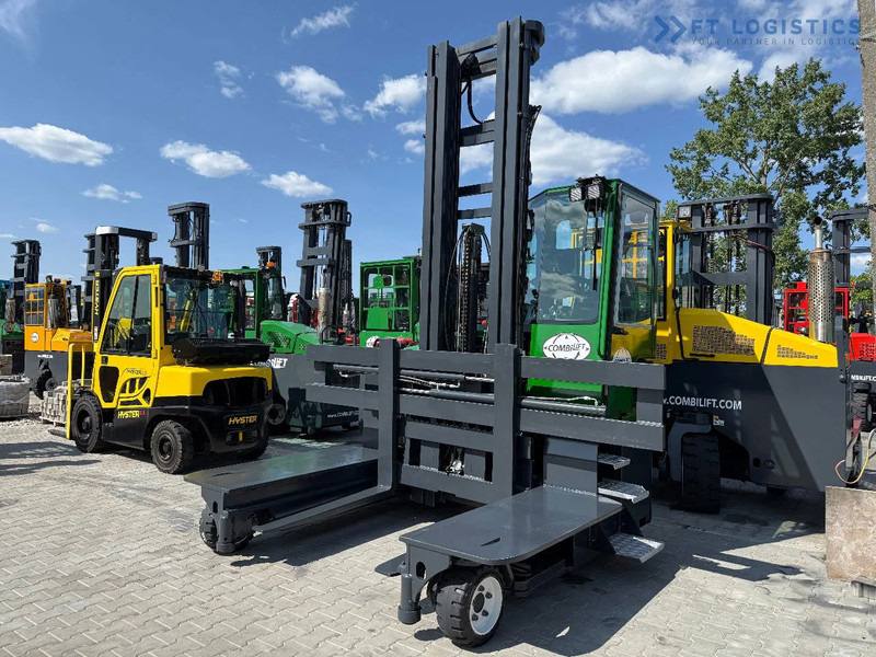 Combilift C5000E / ELECTRIC / TRIPLEX 8300MM / FULL FREE LIFT / WIDE FORK POSITIONER / SIDE SHIFT / BATTERY LIKE NEW C5000E / ELECTRIC / T - Carretilla de 4 vías: foto 2 Combilift C5000E / ELECTRIC / TRIPLEX 8300MM / FULL FREE LIFT / WIDE FORK POSITIONER / SIDE SHIFT / BATTERY LIKE NEW C5000E / ELECTRIC / T - Carretilla de 4 vías: foto 2