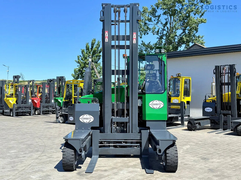 Combilift COMBILIFT C5000XL – DUPLEX 5500mm – Year 2019 – 1929 hours – DIESEL – FORK POSITIONER – SIDESHIFT – 1200MM FORKS – CONDITION 5/5 - Carretilla de 4 vías: foto 4 Combilift COMBILIFT C5000XL – DUPLEX 5500mm – Year 2019 – 1929 hours – DIESEL – FORK POSITIONER – SIDESHIFT – 1200MM FORKS – CONDITION 5/5 - Carretilla de 4 vías: foto 4