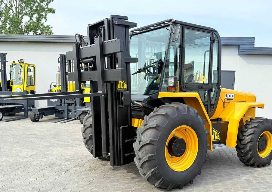 Carretilla todo terreno JCB 940 / DIESEL / TRIPLEX 4500MM / FORK POSITIONER / FORK SIDESHIFT / 4T / NEW TYRES / LIKE NEW: foto 24