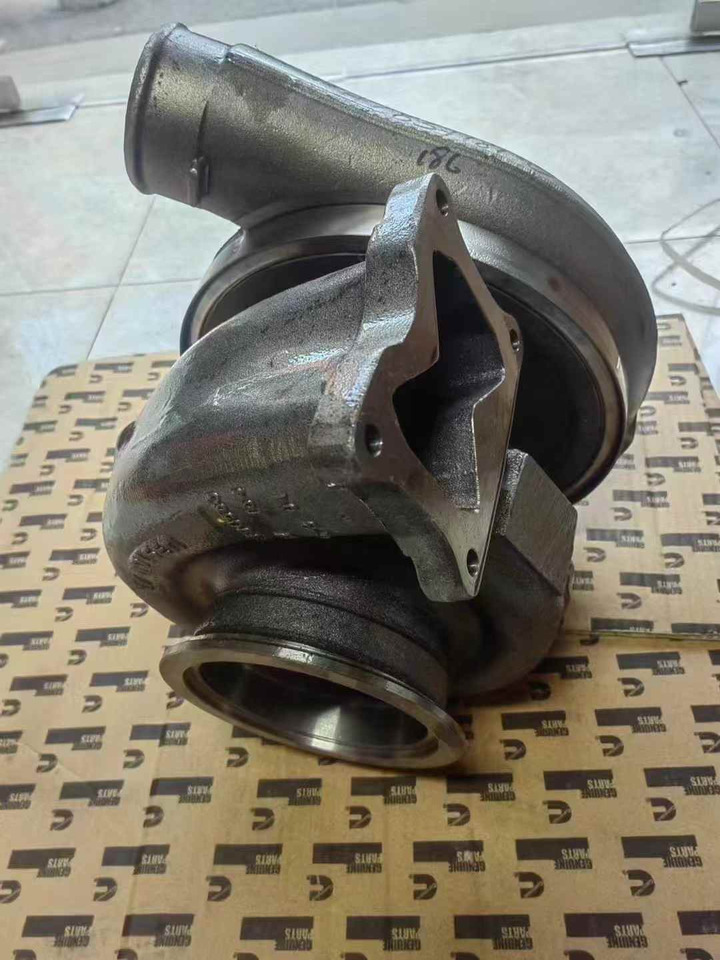 2881769 - Turbocompresor para Excavadora: foto 5 2881769 - Turbocompresor para Excavadora: foto 5