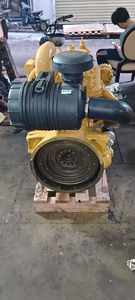 CATERPILLAR 3054C - Motor para Excavadora de cadenas: foto 4 CATERPILLAR 3054C - Motor para Excavadora de cadenas: foto 4