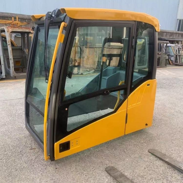 HITACHI ZX200-3 - Cabina para Excavadora: foto 1 HITACHI ZX200-3 - Cabina para Excavadora: foto 1