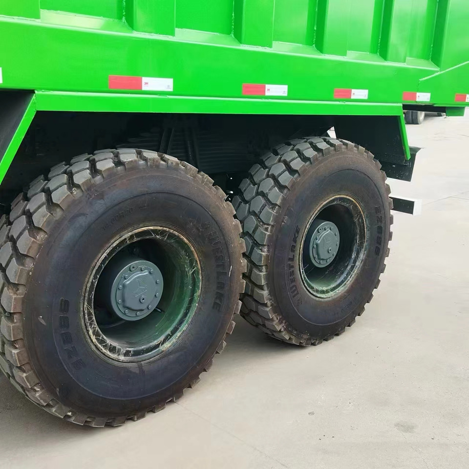 HOWO 6*6 dump truck - Camión volquete: foto 5 HOWO 6*6 dump truck - Camión volquete: foto 5