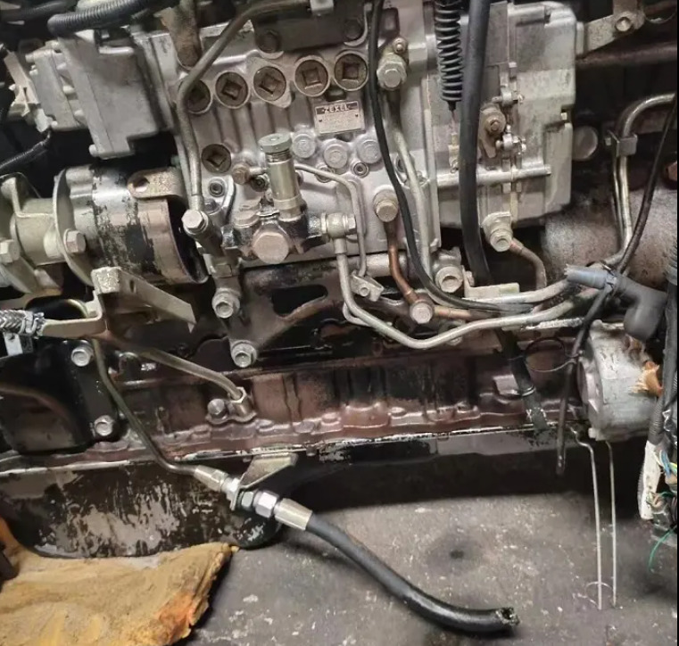 ISUZU 6WF1 - Motor: foto 3 ISUZU 6WF1 - Motor: foto 3