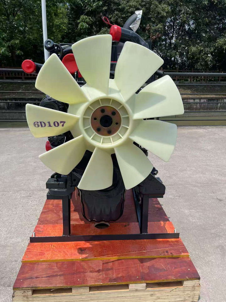 KOMATSU 6D107E-1 6D107E - Motor para Excavadora: foto 1 KOMATSU 6D107E-1 6D107E - Motor para Excavadora: foto 1