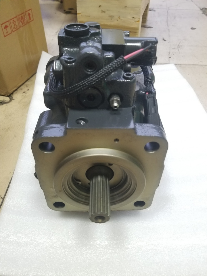 KOMATSU 708-1S-00240 - Bomba hidráulica para Excavadora: foto 3 KOMATSU 708-1S-00240 - Bomba hidráulica para Excavadora: foto 3