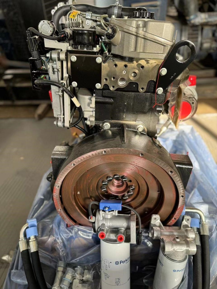 PERKINS 1104D-44TA - Motor para Excavadora: foto 5 PERKINS 1104D-44TA - Motor para Excavadora: foto 5